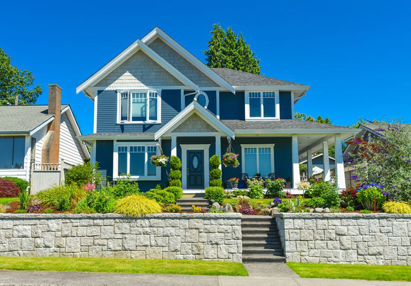 Sơn ngoại thất phối màu trắng và xanh dương